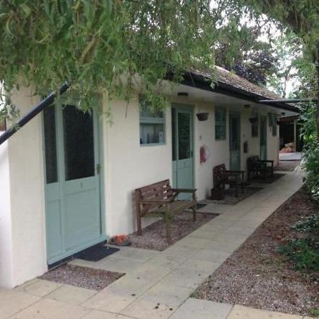 Beoley Lodge Redditch Extérieur photo