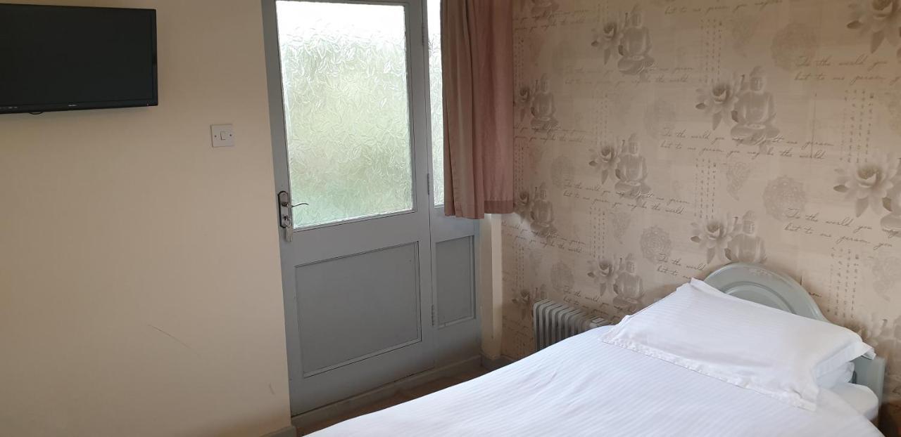 Beoley Lodge Redditch Extérieur photo