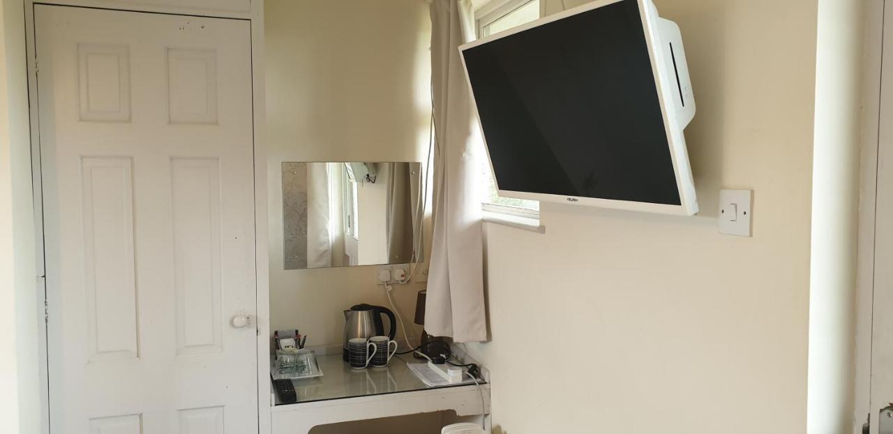 Beoley Lodge Redditch Extérieur photo